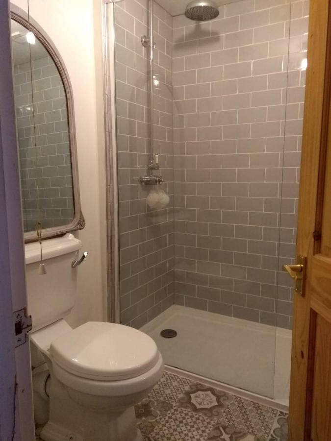 Cosy, Dog Friendly House On The Fringe Of The Brecon Beacons Villa Tredegar ภายนอก รูปภาพ